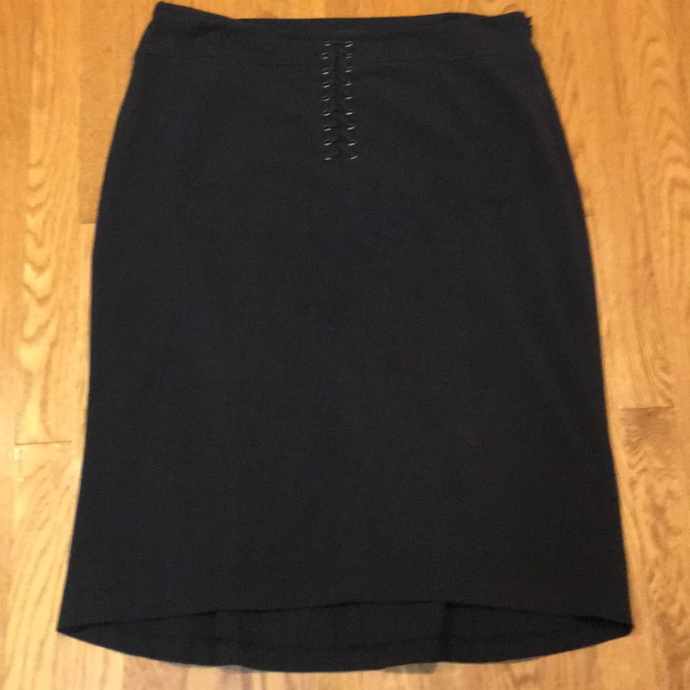 The limited stretch cute skirt